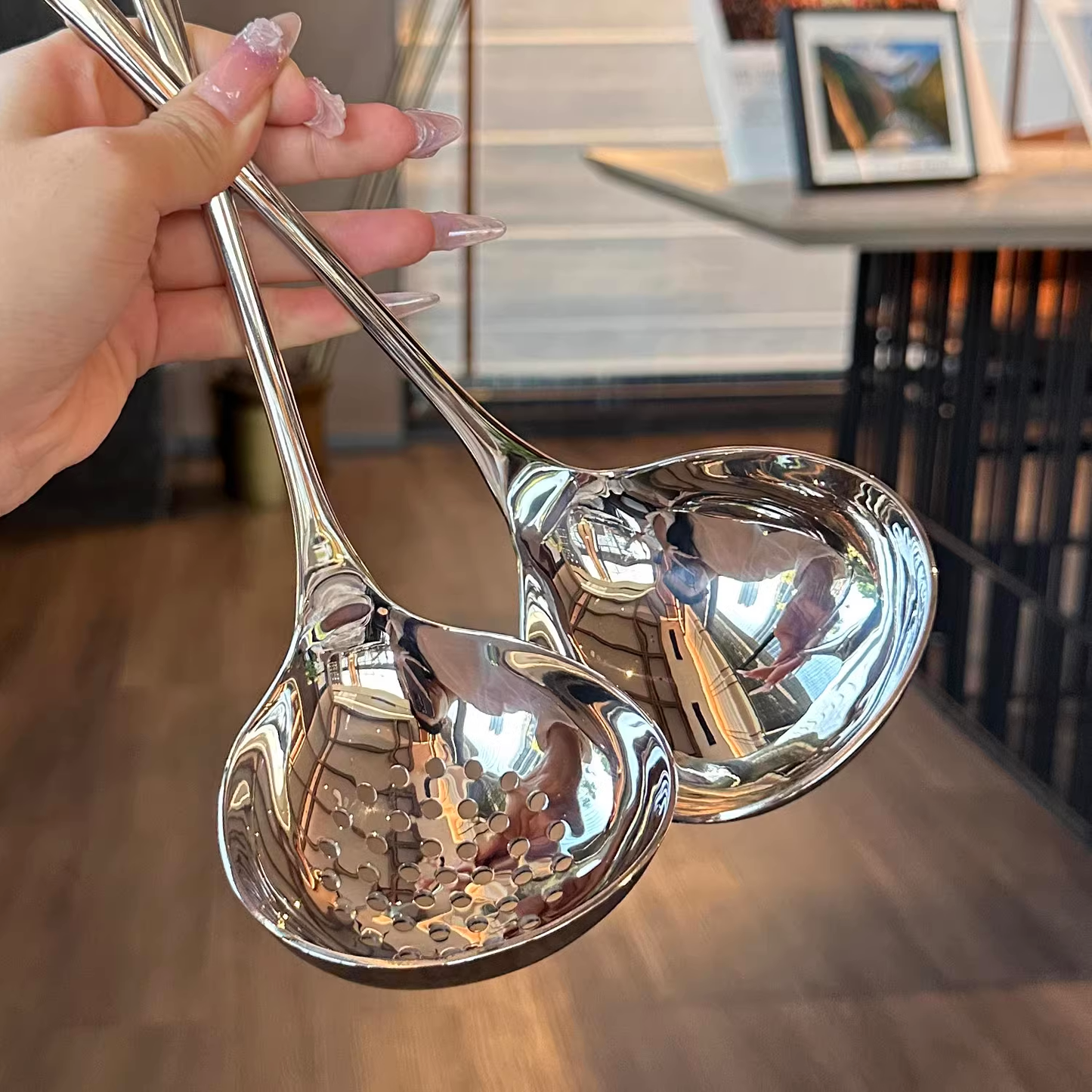 18/10 Stainless Steel Long-Handle Soup Ladle and Strainer Hot Pot Set