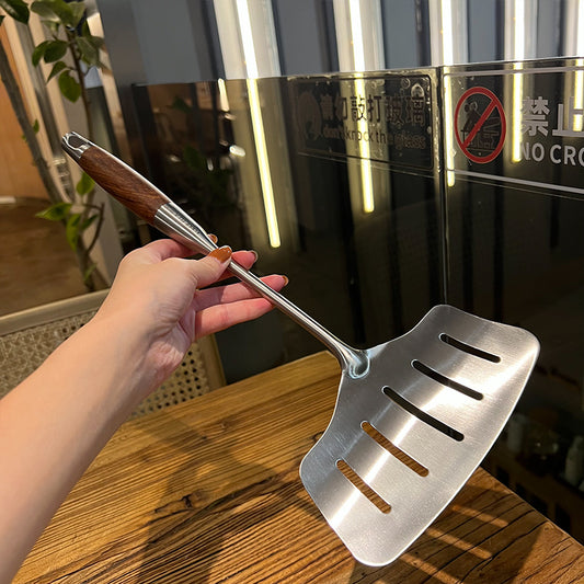 Stainless steel fish spatula with pearwood handle